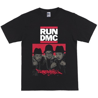 【💘💘】Rap RUN DMC เสื้อยืด ผ้าฝ้าย พิมพ์ลายสินค้า โดย Don Juanism