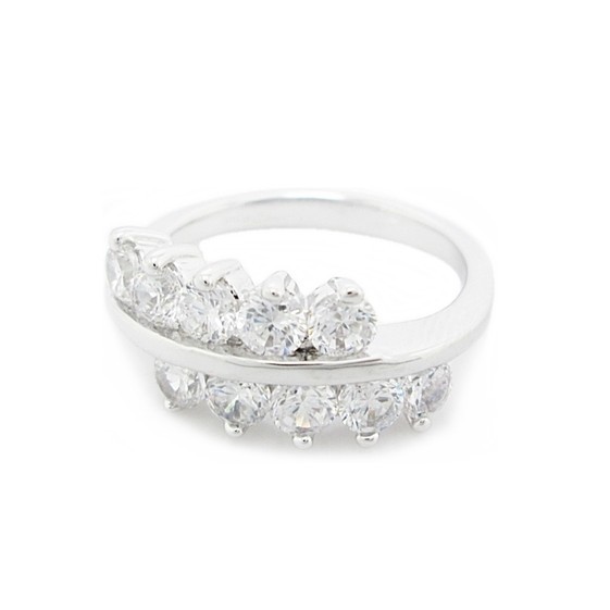 แหวนผู้หญิงแฟชั่น แหวนผู้หญิงมินิมอล แหวนเพชร ประดับเพชร ชุบทองคำขาว