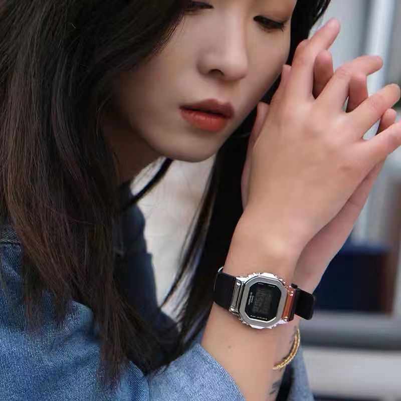 นาฬิกาโทรได้ นาฬิกา casio ผู้ชาย NEW G-SHOCK GM-S5600 GM-S5600PG Matal Girl Size ประกัน 1 ปี