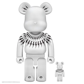 gachabox Bearbrick Neil Barrett (white) Macau 2020 series 100%+400% แบบริค พร้อมส่ง