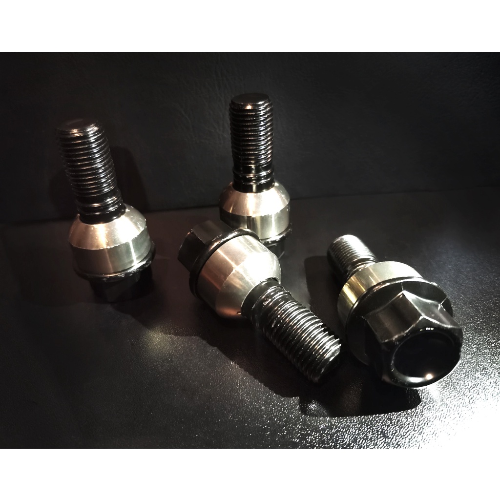 น็อตล้อแม็ก Porsche M14x1.5 ยาว 30มม.