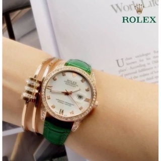 นาฬิกา ROLEX ส่งฟรีไม่มีขั้นต่ำน้าาจ๊ะ ⏰ - นาฬิกาสายหนัง มีช่องบอกวันที่ - ขนาดหน้าปัด 32 mm🎉มีถ่านสำรอง ผ้าเช็ด ถุงผ้า