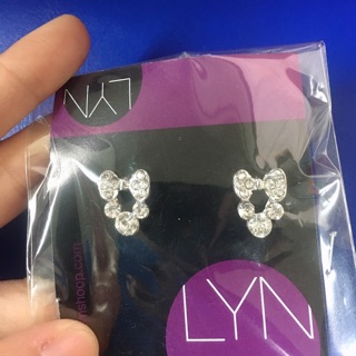 Sale Lyn ต่างหูแท้ ปี 2012