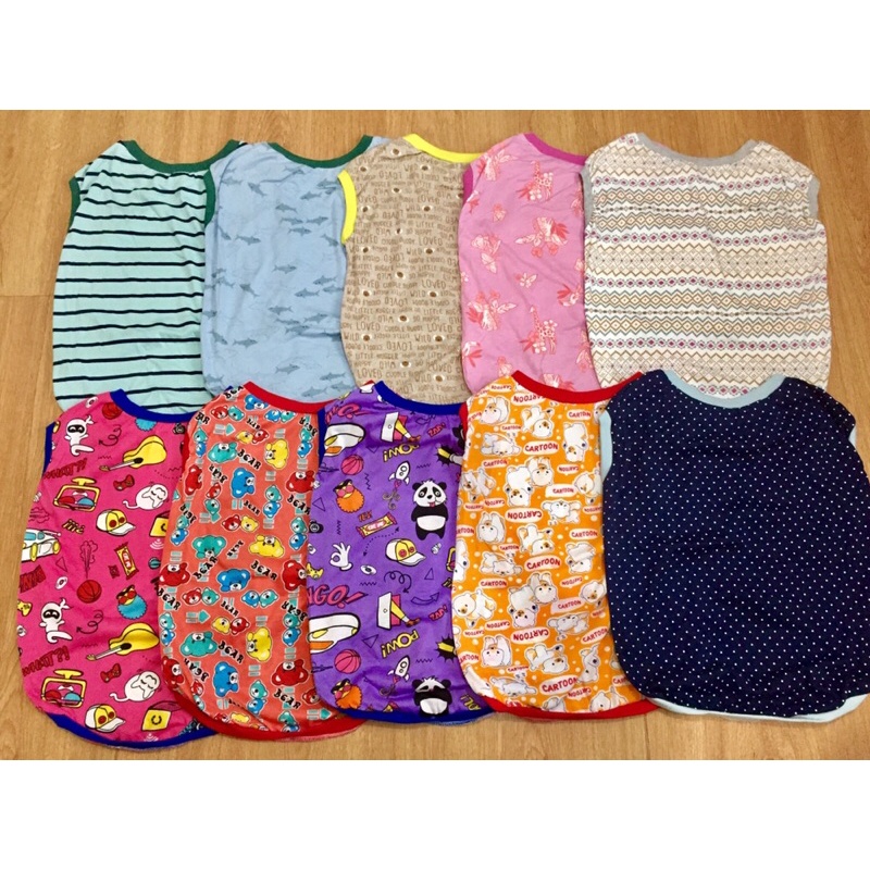 เสื้อน้องหมาเบอร์ 12 มีหลายลายนะคะ