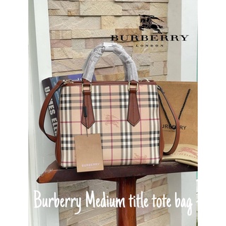 💕Burberry Medium title tote bag