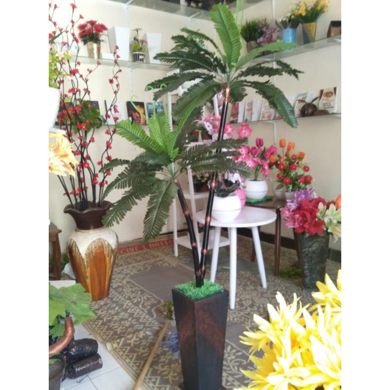 FAKE PALM TREE******