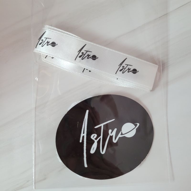 ริบบิ้น  Astro stuffs สีขาว มือสอง