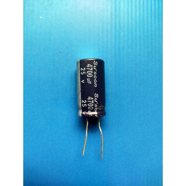 C.คอนเดนเซอร์ 4700 uF 25V