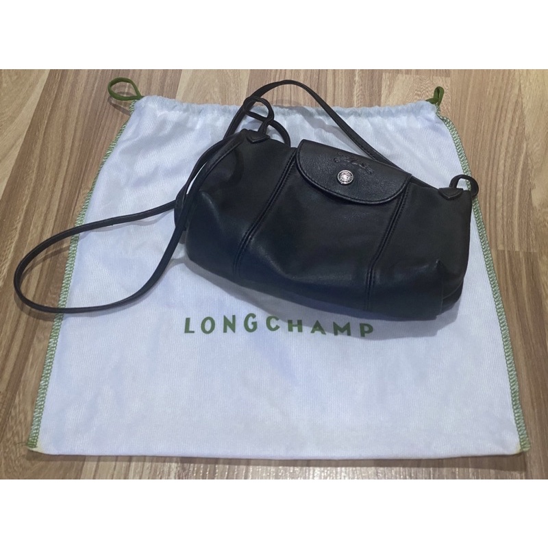 กระเป๋าสะพายข้าง Longchamp Cuir Mini หนังแกะ สีดำ