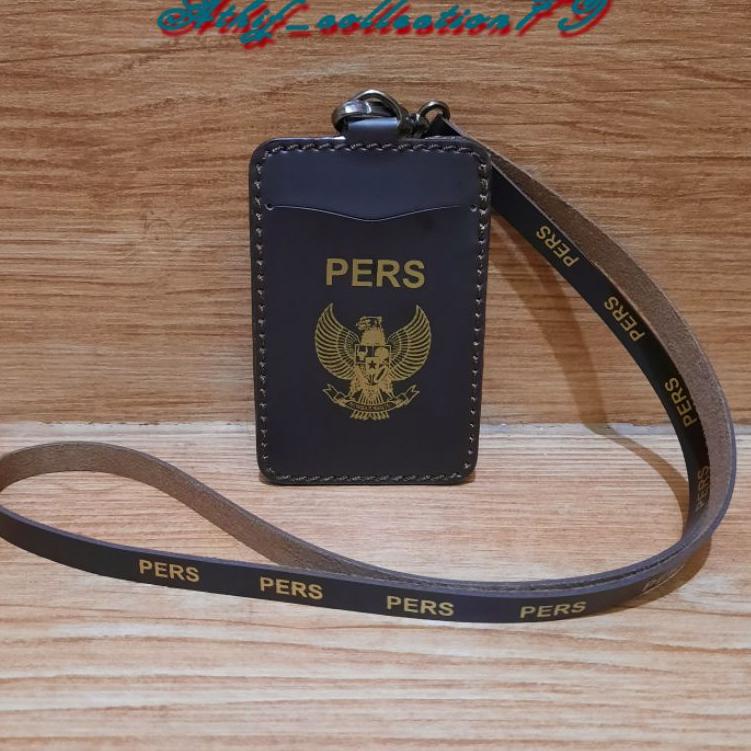 ดีมาก. PERS Leather Id Card Holder PERS Necklace Leather Id Card Holder