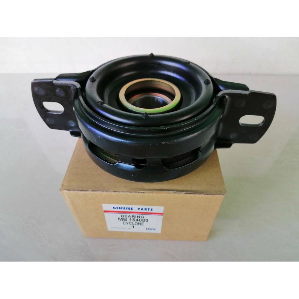 ยางเพลากลาง+ลูกปืน MITSUBISHI L200,CYCLONE,K14  ไต้หวัน ราคาชุดละ 400บาท