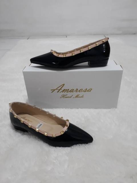 วี. Classic Rockstud Pyramid 3cm - รองเท้าผู้หญิง - VC.01