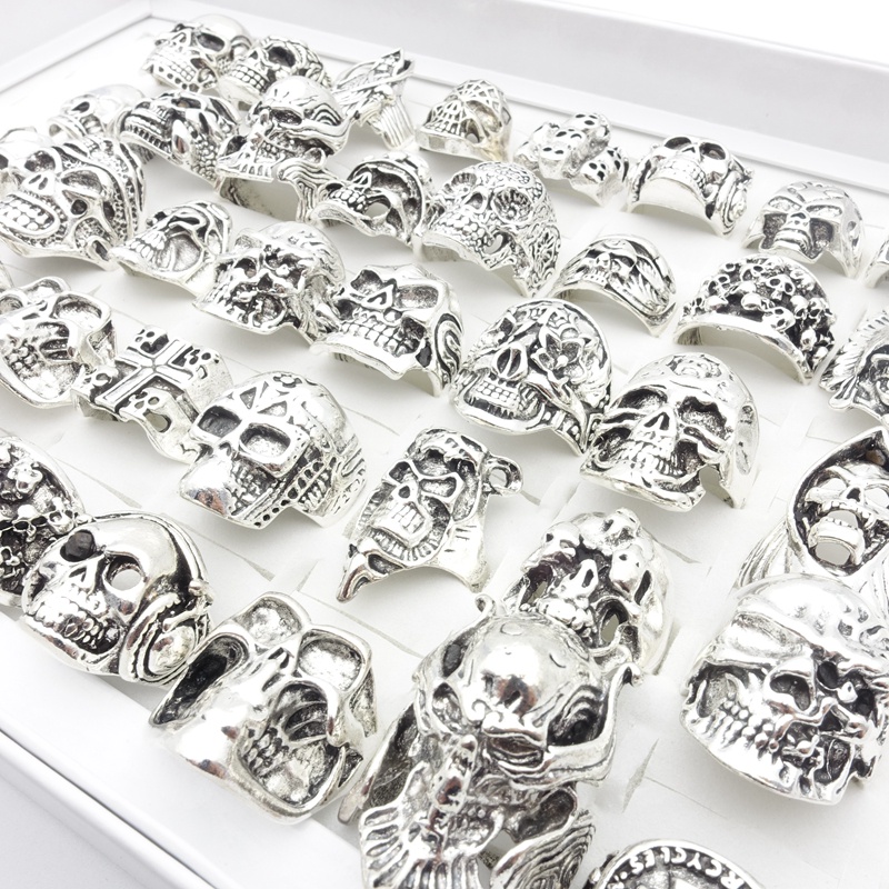 30PCs Mens Womens Skull แหวนผสมรูปแบบโครงกระดูก Punk แฟชั่นเครื่องประดับ Party Favor Cincin เงินทองสีดํา