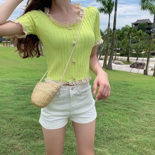 เสื้อไหมพรมสีเขียว มือสองพร้อมส่ง