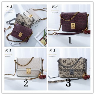 F.A ว่าแท้100% COACH 3492  738 Hutton กระเป๋าสะพายสุภาพสตรี กระเป๋าสะพายข้างผู้หญิง กระเป๋าโซ่ผู้หญิง ลายงู very nic