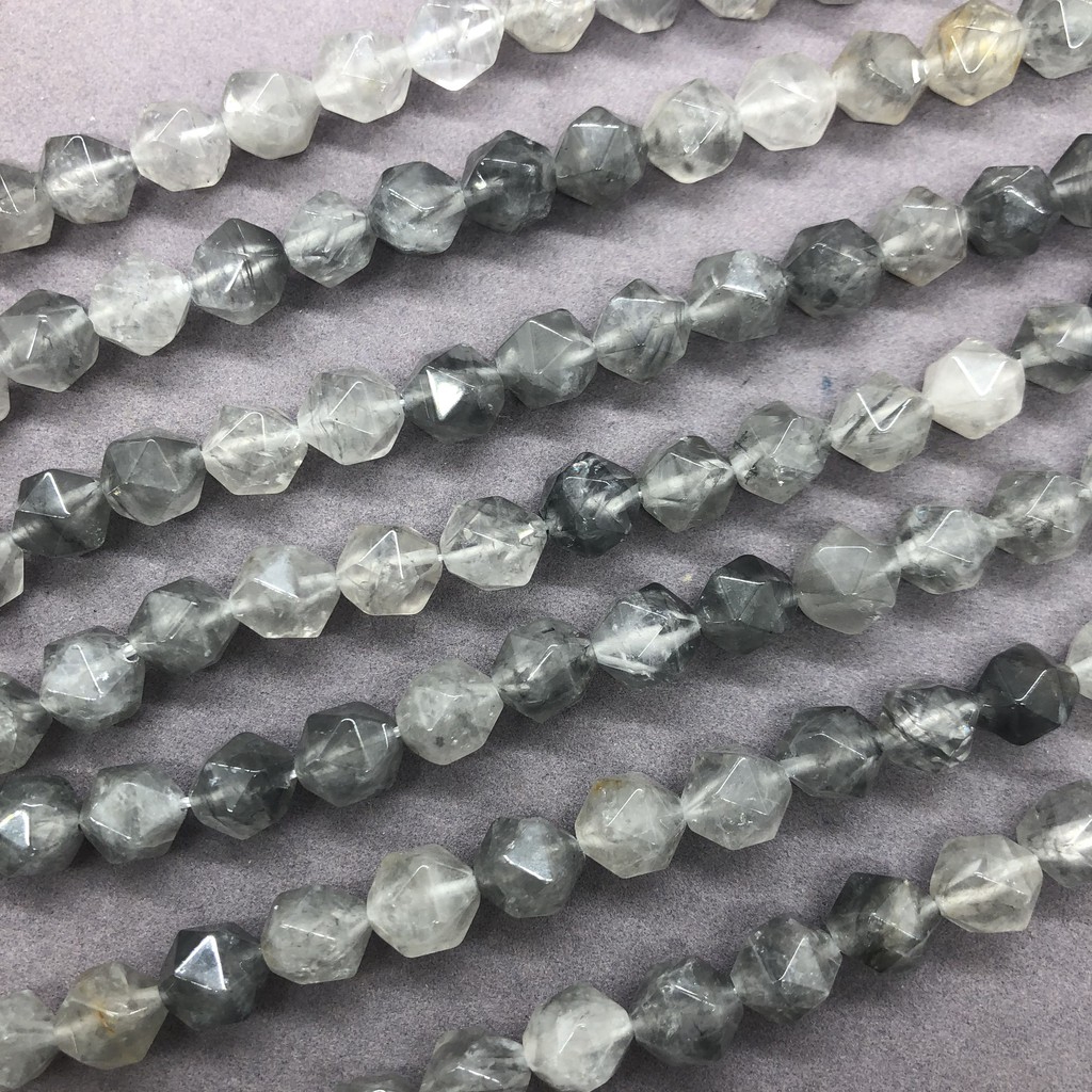 Grey Quartz Crystal Beads สีเทาควอตซ์คริสตัลลูกปัด 6-12 รูปที่ 3