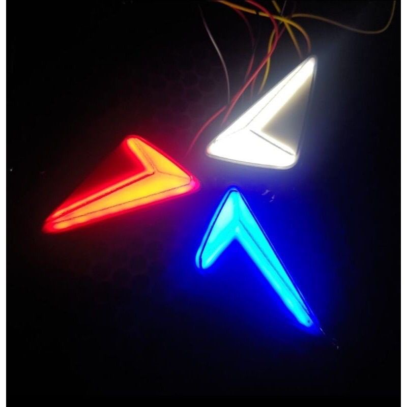 ไฟเลี้ยวสามเหลี่ยมนีออนสากล 2 โหมด R15/Cbr150r/GSX/Ninja/R25