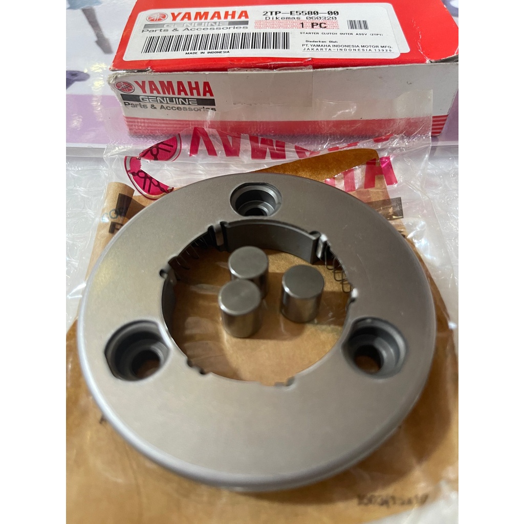 2TP(2PV)-E5580-00 ชุดคลัทช์สตาร์ทมือ M-Slaz, MT15 แท้ศูนย์ (Starter Clutch Outer Assy.)