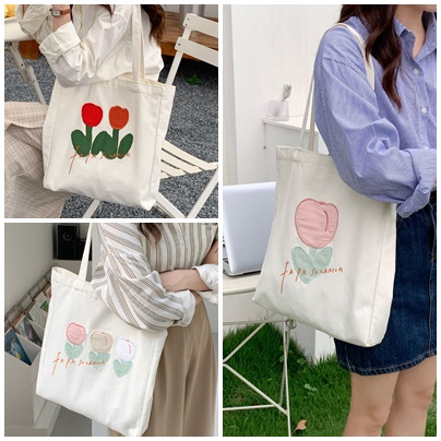 กระเป๋าผ้า Fafa Sozakka & Flowers มีกระดุม