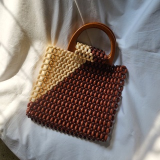 กระเป๋าสาน กระเป๋าลูกปัด beaded bag กระเป๋าถือ หูไม้