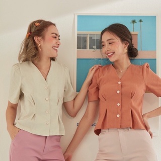 🧡 something apparels top สีส้ม size m • somethingapparels