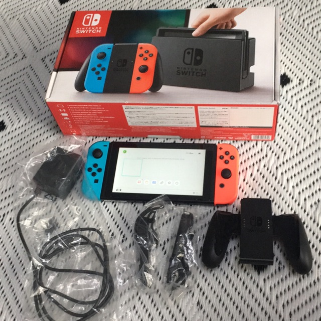 Nintendo switch มือสองอุปกรณ์ครบพร้อมเล่น
