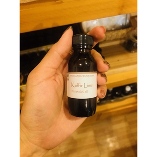 น้ำมันหอมระเหย จากผิวมะกรูด Essential Oil Kaffir Lime ใช้หยดตะเกียง diffuser ทำแชมพู ทำเครื่องสำอาง ทำสบู่ ทำเทียนหอม