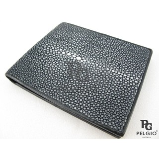 PELGIO กระเป๋าสตางค์สองพับหนังปลากระเบนแท้ ขัดเรียบสีดำ คุณภ…