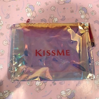 กระเป๋าเครื่องสำอาง kissme