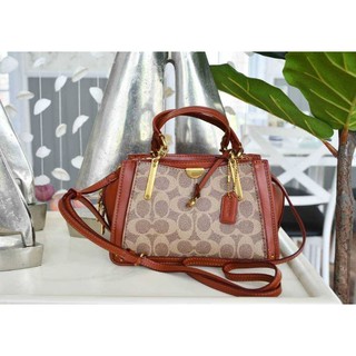 Coach Dreamer 21 in Signature Canvas coach