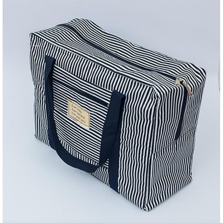 กระเป๋าเดินทางแบบพับได้ (Navy Stripe)