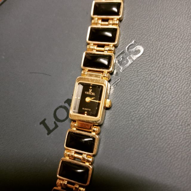 นาฬิกามือสอง(นิลแท้)ยี่ห้อ vexcel