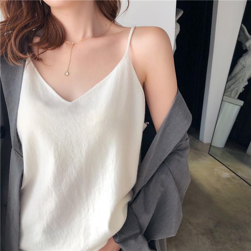 Grace_chili 818 เสื้อสายเดี่ยว งานเกาหลี ผ้ากำมะหยี่ ผ้านุ่ม ใส่สบาย มี 5 สี