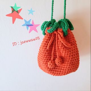 กระเป๋าถักทรงขนมจีบแบบทึบ สีน่ารักมาก
