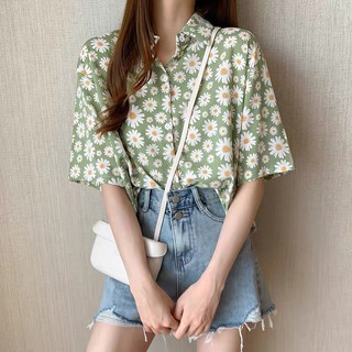 เสื้อเชิ้ตเกาหลีคอปกกระดุมหน้าทรงover size  ลายดอกเดซี่ JY2403