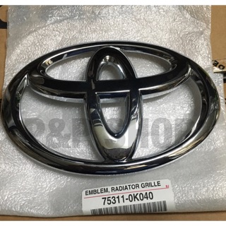 โลโก้กระจังหน้าTOYOTA FORTUNER 2008-2014 แท้ห้าง