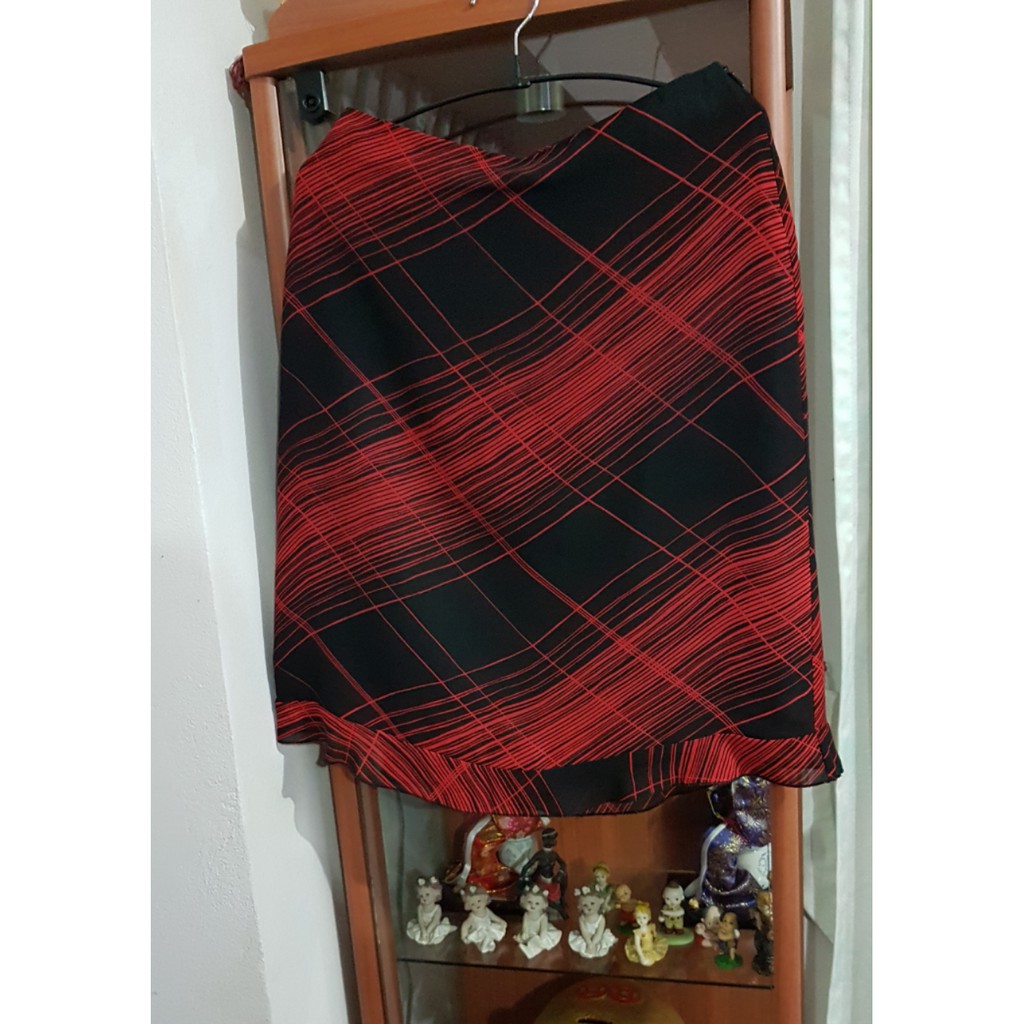 "Lolita"Brand กระโปรงทรงเอ ชายระบาย มีซับใน