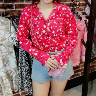 😁เสื้อเชิ้ตตามกระแส