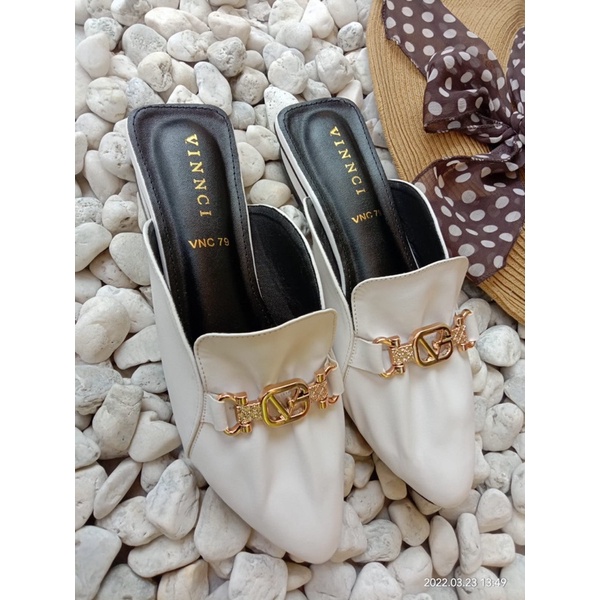 VINNCI PREMIUM OLIV By Misuta