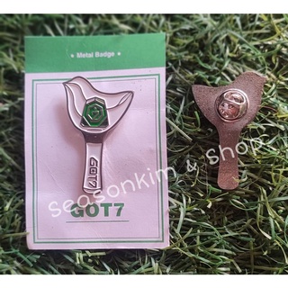 มีของพร้อมส่งเข็มกลัดวงKpop แฟนเมดของเกาหลี วัสดุเป็นเหล็ก อันละ 120 บาท