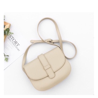 พร้อมส่ง กระเป๋าสะพายข้าง  กระเป๋าสะพายข้างผู้หญิง กระเป๋าหนังสะพายข้าง กระเป๋าแฟชั่นเกาหลี กระเป๋าสะพายข้างใบเล็ก