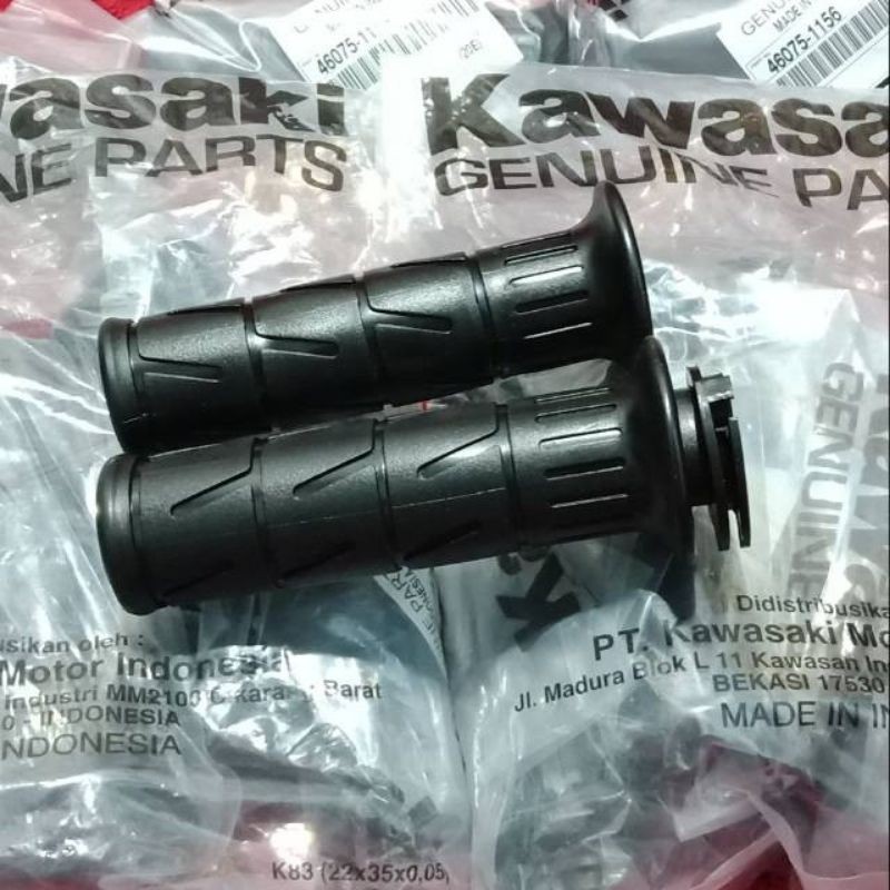 KAWASAKI ปลอกแฮนด์ Handspad Ninja R RR SS Kaze ต้นฉบับคาวาซากิ
