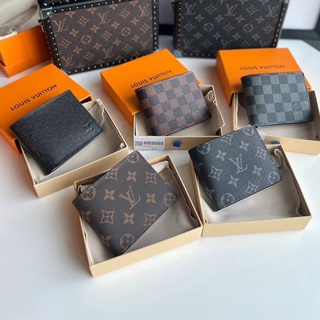 กระเป๋า Louis Vuitton Short Wallet 💛 งานหนังแท้      มาเเล้วจะงานสวยมาก