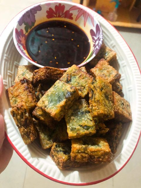 กุยช่ายโอชิน1แพค(น้ำจิ้ม1ซอง) สูตรต้นตำรับกุยช่าย โฮมเมด(พร้อมทอด)