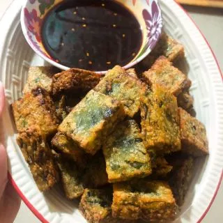 กุยช่ายโอชิน1แพค(น้ำจิ้ม1ซอง) สูตรต้นตำรับกุยช่าย โฮมเมด(พร้อมทอด)