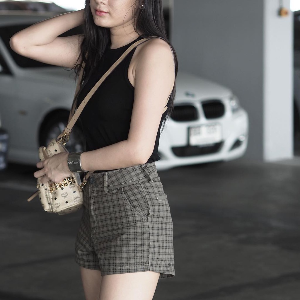 Chanun.clothing NEW IN Hot shorts MN11 Green