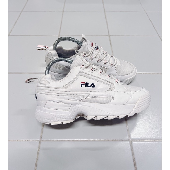 ✨ Fila Ugly รองเท้าผ้าใบหนังผสมผ้า สีขาว มือ2 ของแท้💯% งานขาว สวยมากๆ