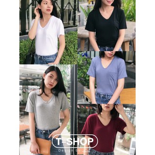 เสื้อเรย่อนคอลึกติดกระเป๋า รุ่นขายดี มีปลายทาง แบรนด์ T-Shop