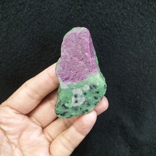 หินก้อนรู้บี้ซอยไซต์ ซอยไซต์ ทับทิม(Zoisite) Ruby Zoisite น้ำหนัก 56.5 กรัม