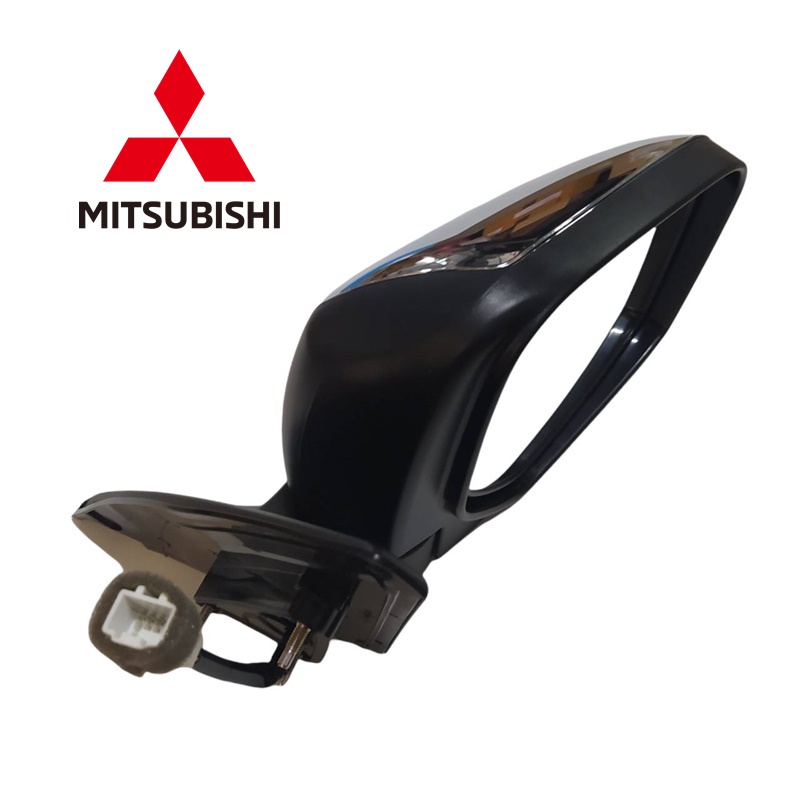 อะไหล่มิตซูบิชิแท้100%MN136778 T-ไฟเลี้ยวทั้งชุดโคมเมี่ยม ข้างขวา ใช้กับรถ TRITON PLUS.KA4(ใช้ได้ทั้